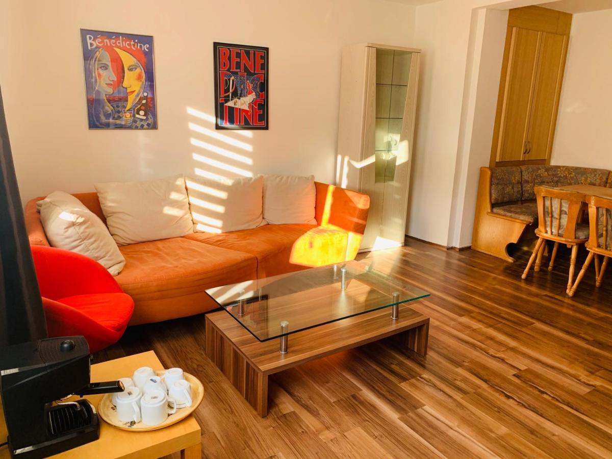 Charmante 3Zi-Ferienwohnung Im Landhausstil Kaufbeuren Bagian luar foto